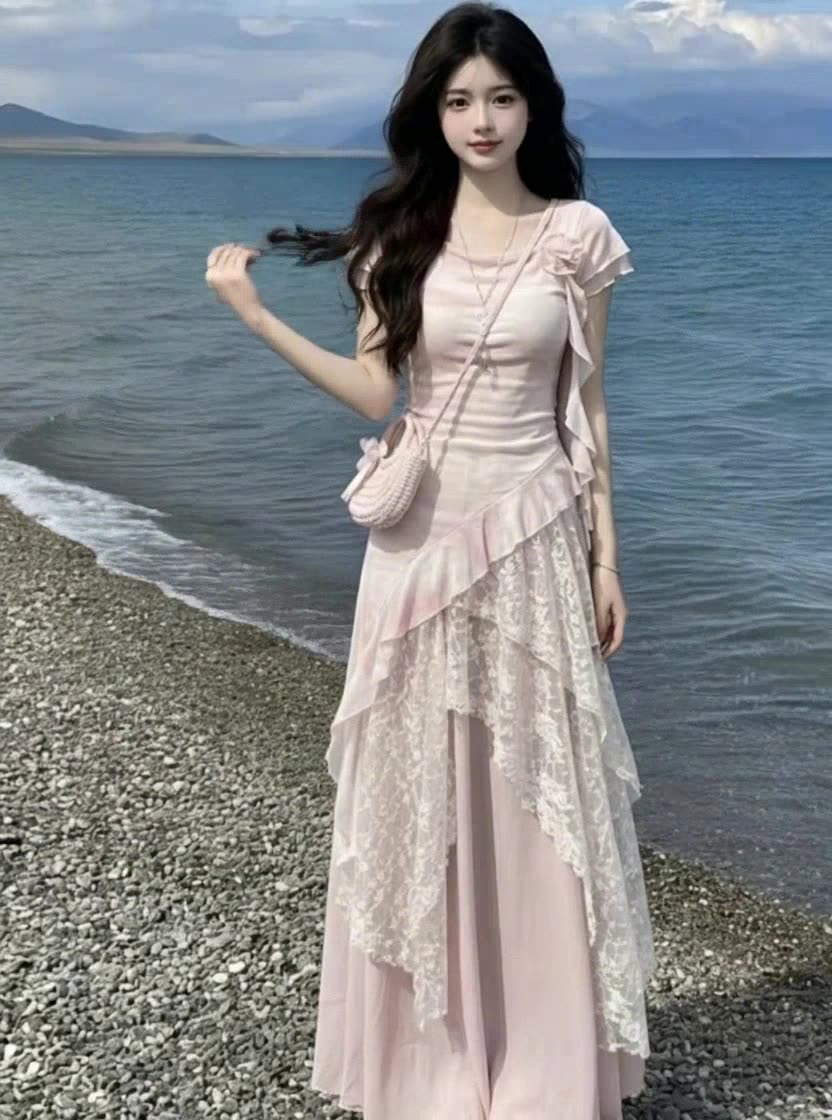 即梦视频解析｜服装细节与人物动态在电商图中的应用思考